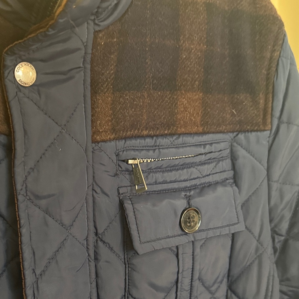 Cole Haan Men's Quilted Blue Jacket - Picture 4 of 9